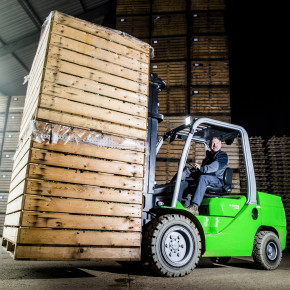 Cesab M300H engine truck
